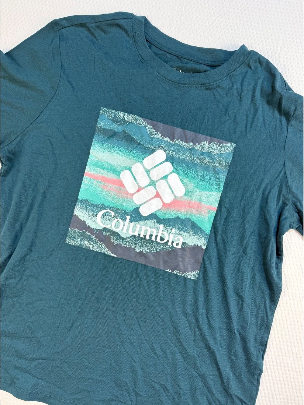 Columbia Dolomites Women's M Graphic T Shirt Nightwave Mountain Outdoors New